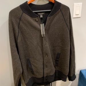 Banana Republic Italian merino mens sweater